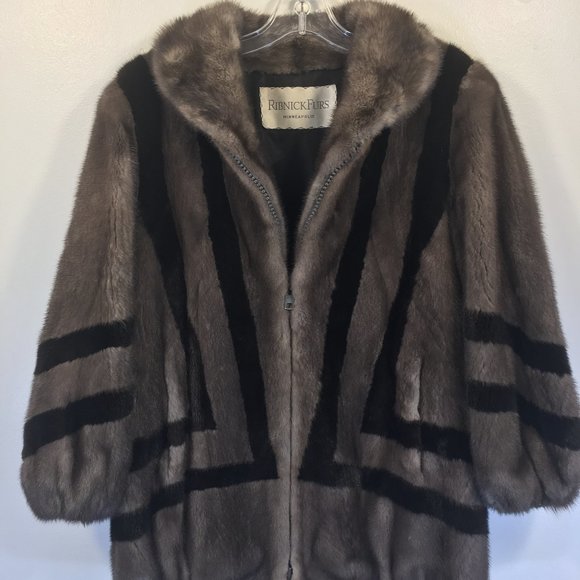 Jackets & Blazers - Classic MINK fur jacket Gray Women's Medium coat 421
